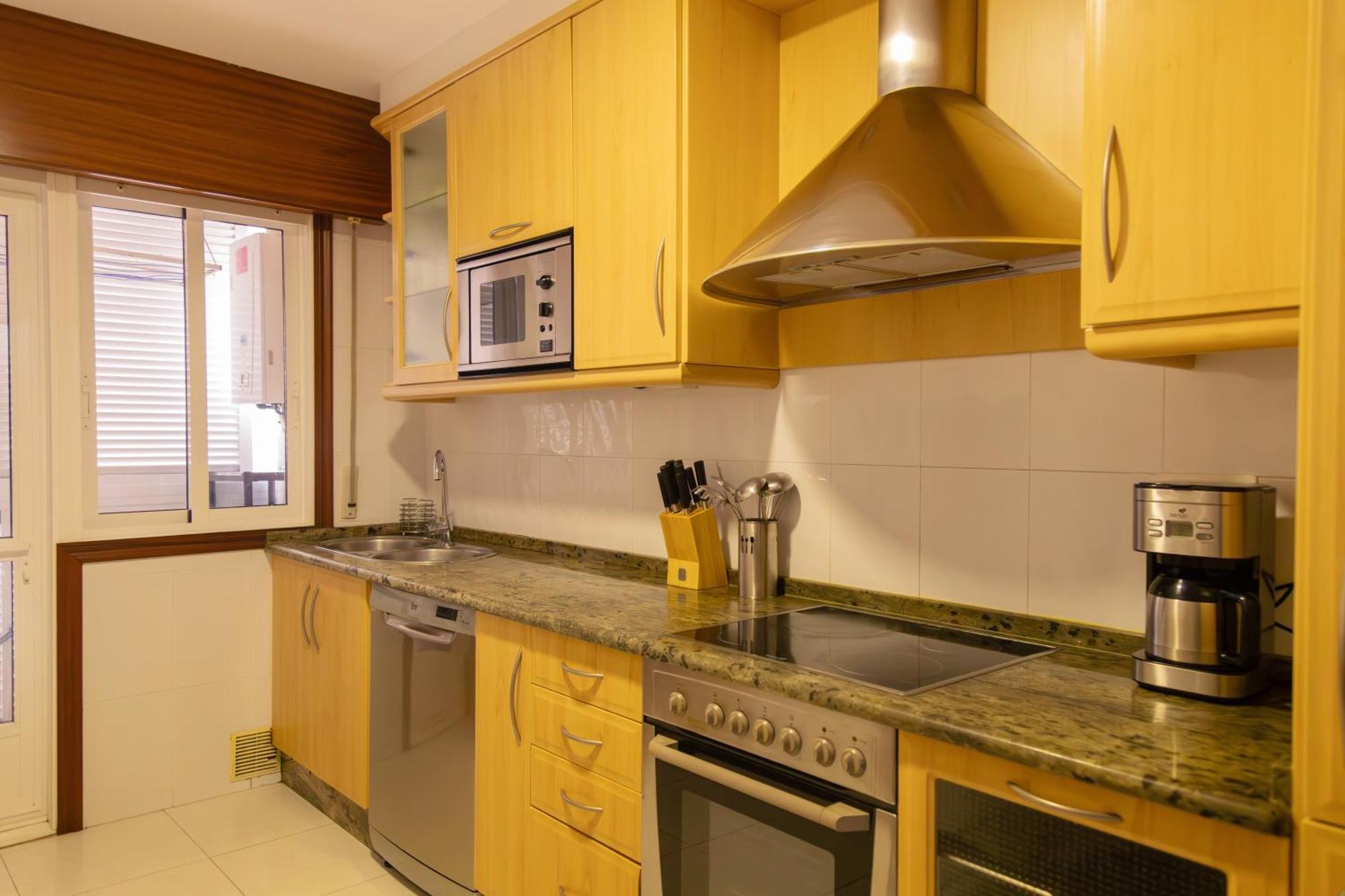 Apartamento Completo, Amplio, Muy Iluminado Y Con Plaza De Garaje Incluida. О-Грове Екстер'єр фото