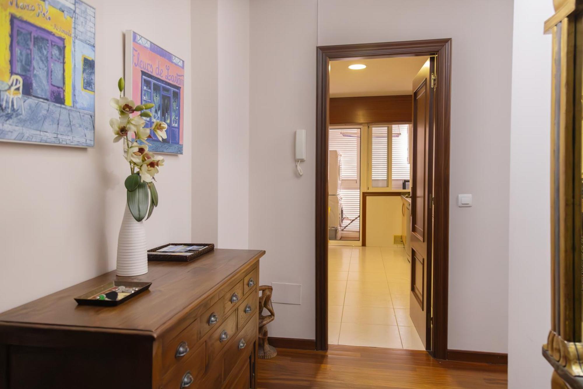 Apartamento Completo, Amplio, Muy Iluminado Y Con Plaza De Garaje Incluida. О-Грове Екстер'єр фото