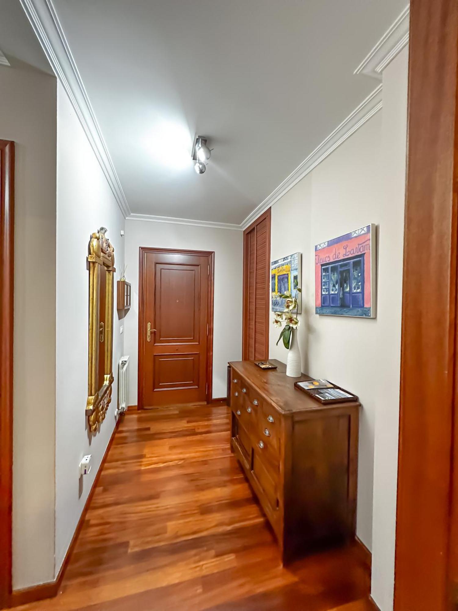 Apartamento Completo, Amplio, Muy Iluminado Y Con Plaza De Garaje Incluida. О-Грове Екстер'єр фото