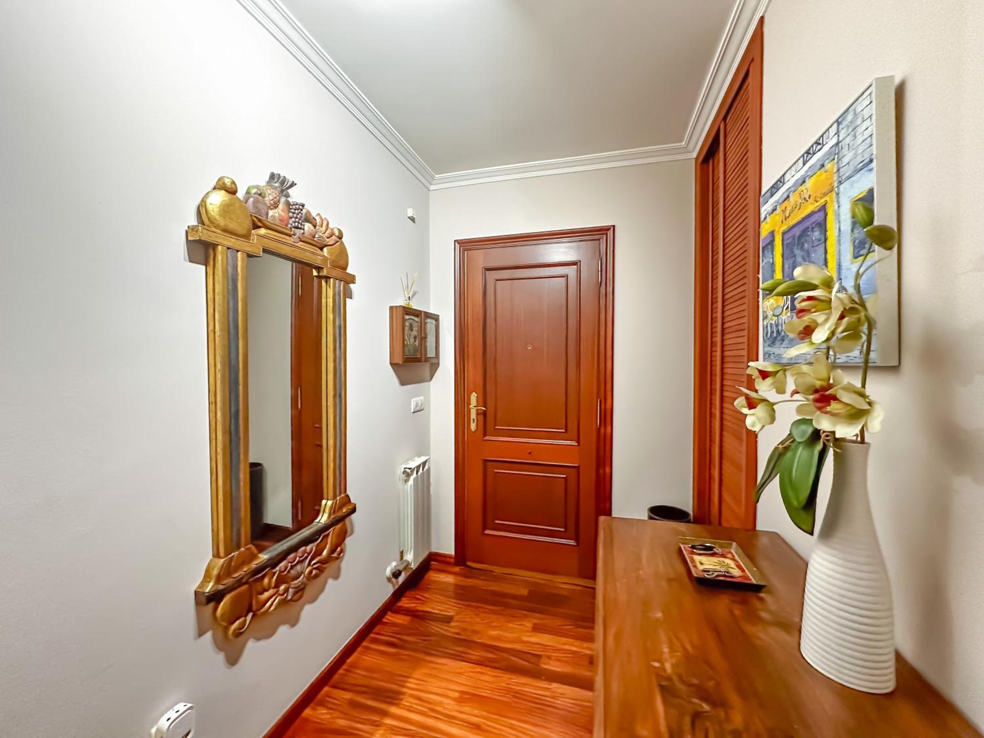 Apartamento Completo, Amplio, Muy Iluminado Y Con Plaza De Garaje Incluida. О-Грове Екстер'єр фото