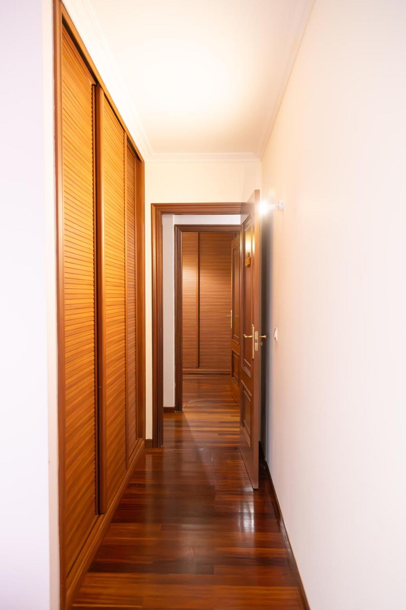 Apartamento Completo, Amplio, Muy Iluminado Y Con Plaza De Garaje Incluida. О-Грове Екстер'єр фото