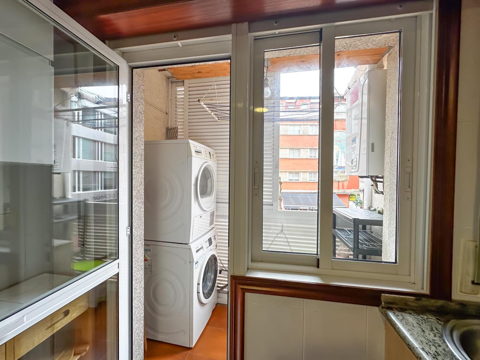 Apartamento Completo, Amplio, Muy Iluminado Y Con Plaza De Garaje Incluida. О-Грове Екстер'єр фото