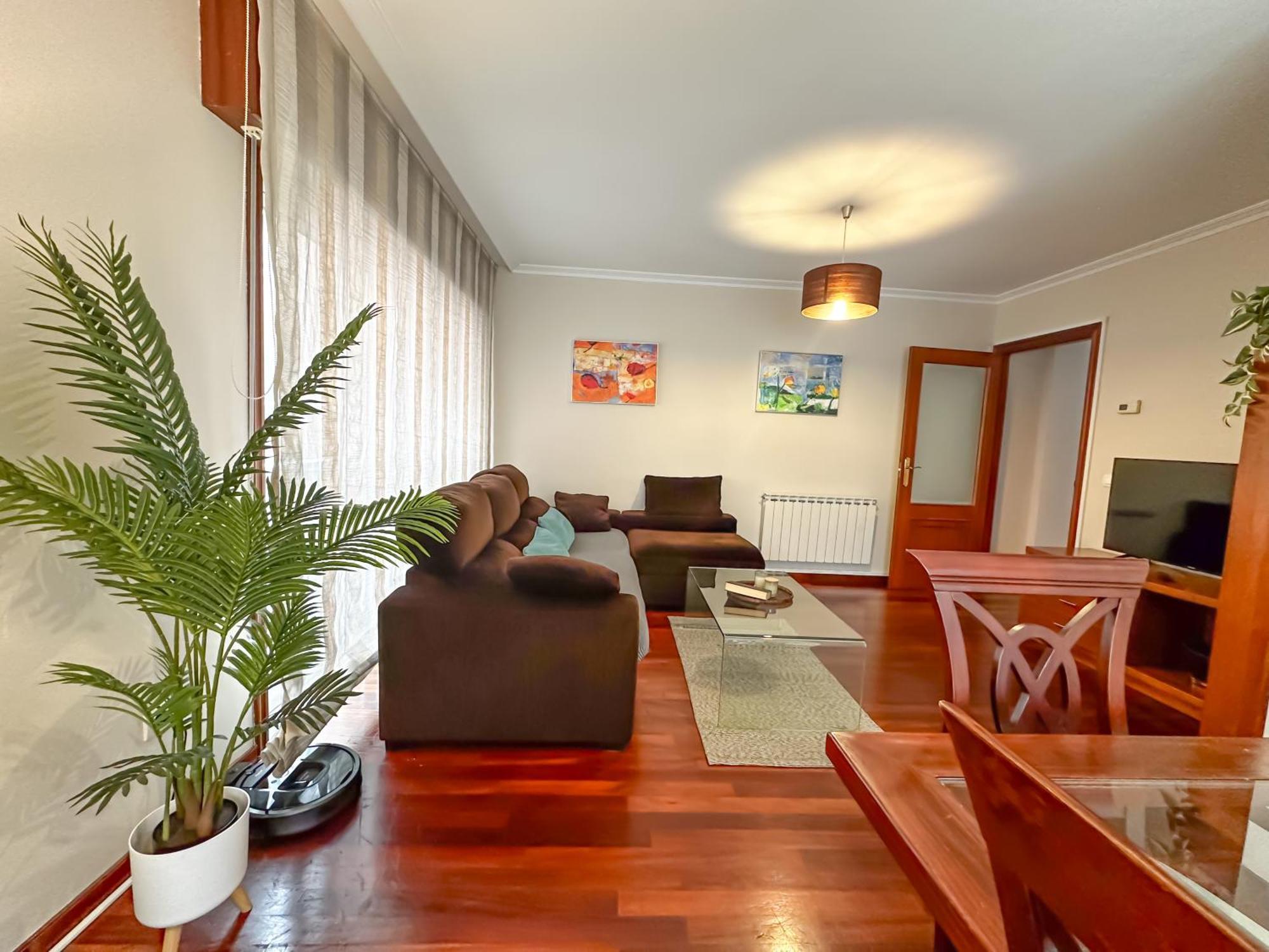 Apartamento Completo, Amplio, Muy Iluminado Y Con Plaza De Garaje Incluida. О-Грове Екстер'єр фото